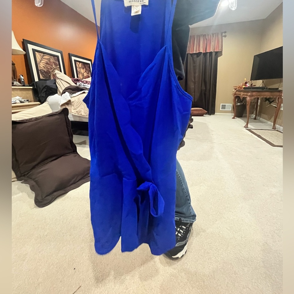 royal blue blouse